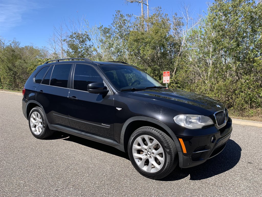 2012 BMW X5 xDrive35i Premium's photo