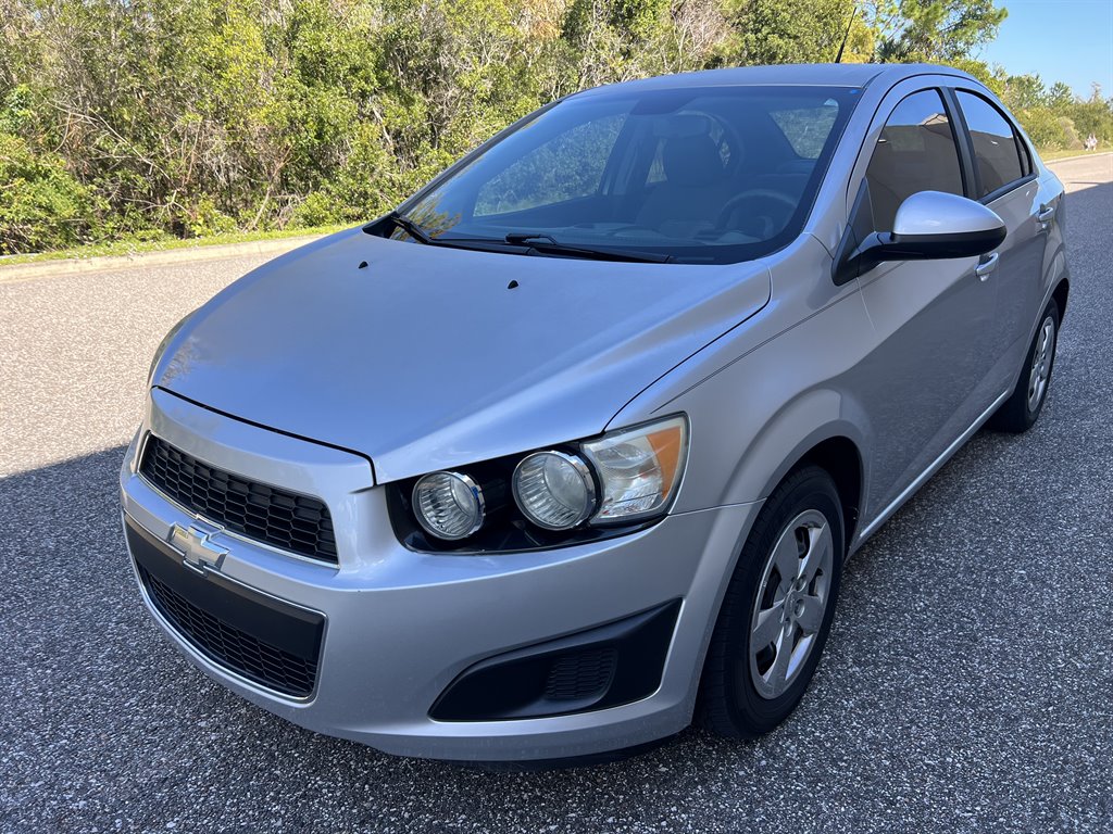 2013 Chevrolet Sonic LS