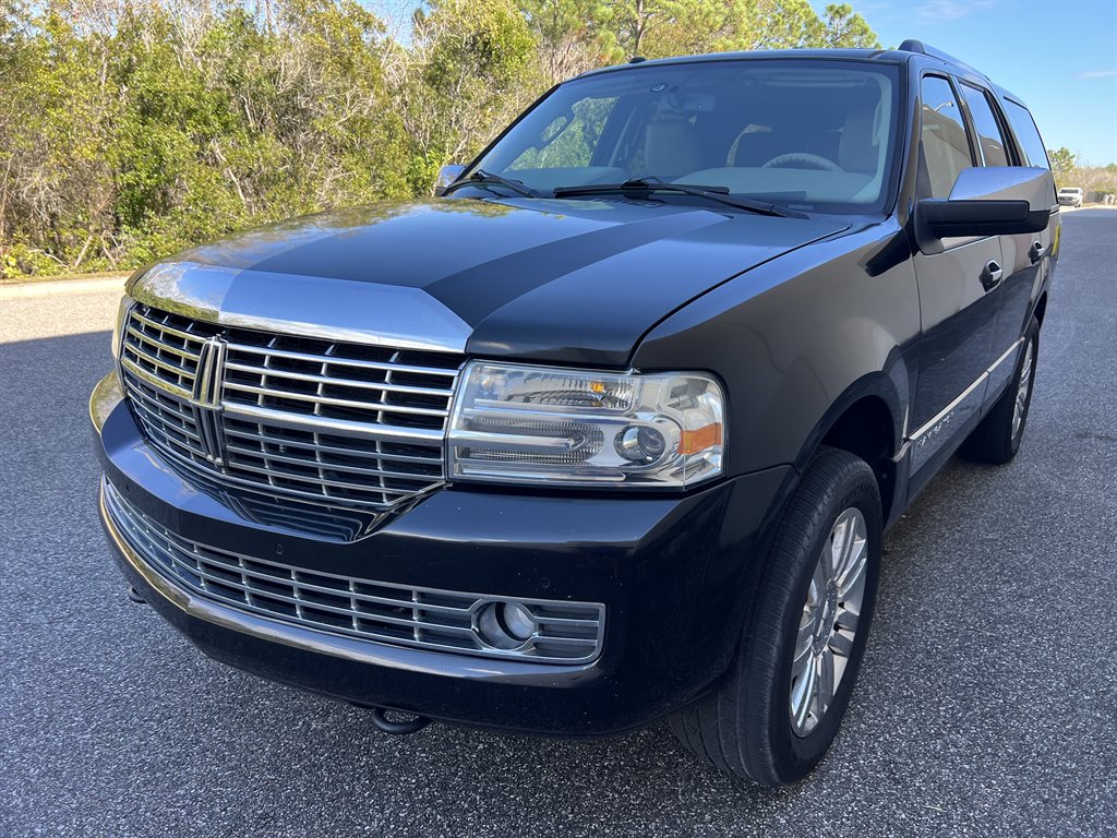 2012 Lincoln Navigator Base's photo