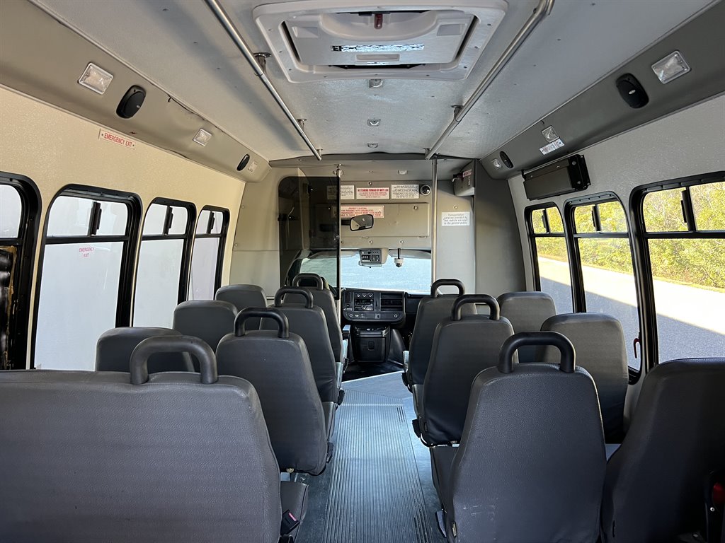 2013 Chevrolet Express G4500 - Photo 48