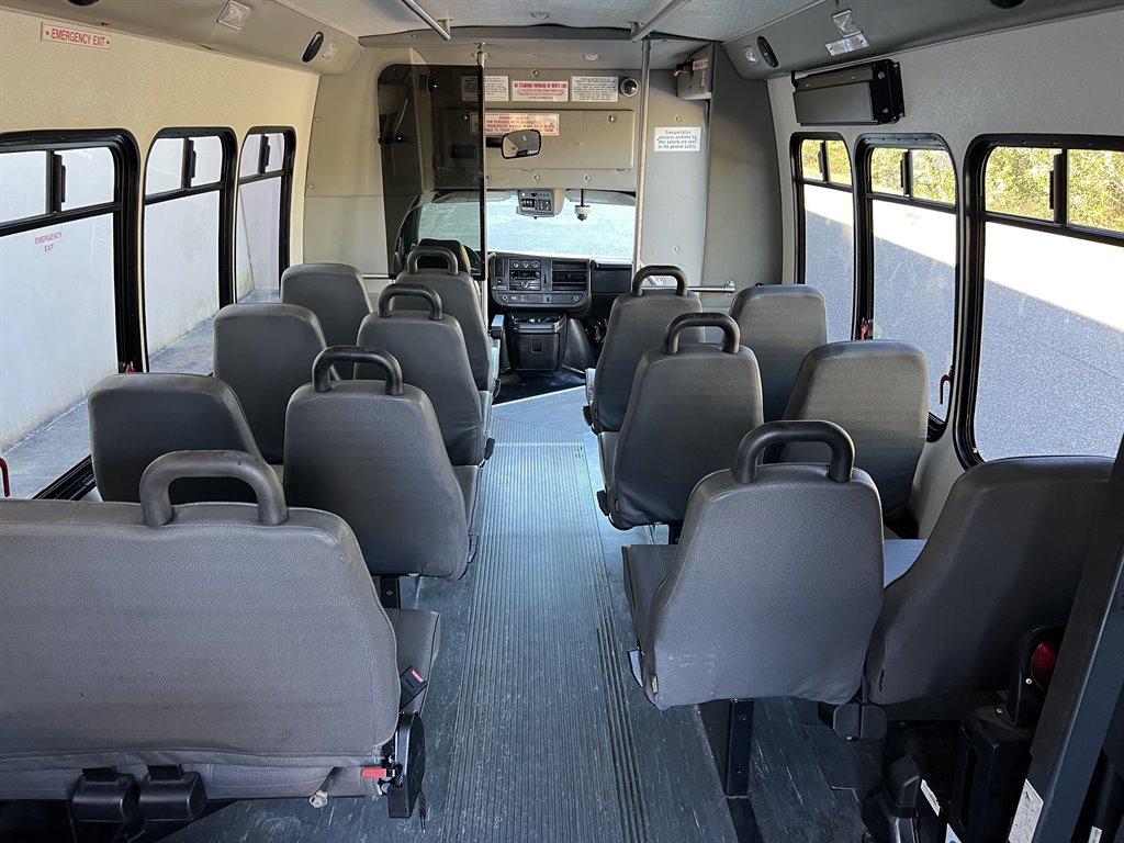 2013 Chevrolet Express G4500 - Photo 49