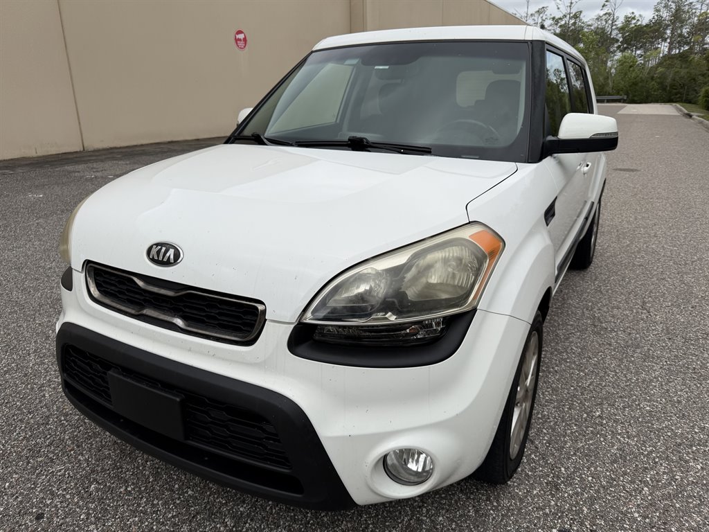 2013 Kia Soul +